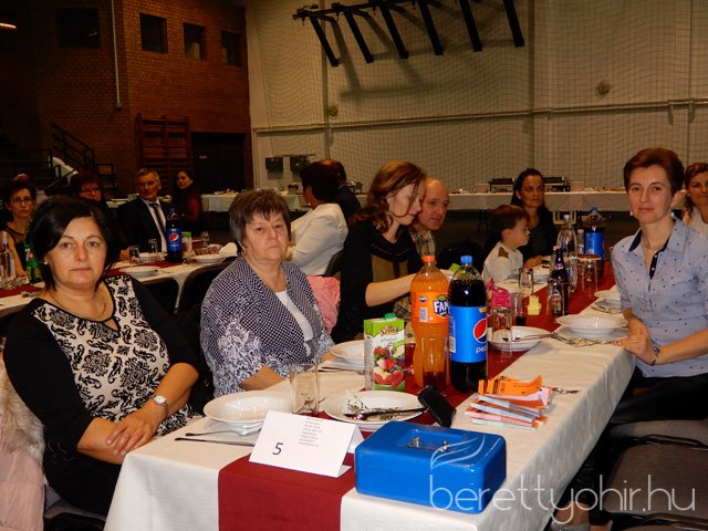 Lisztérzékenyek jótékonysági bálja 36